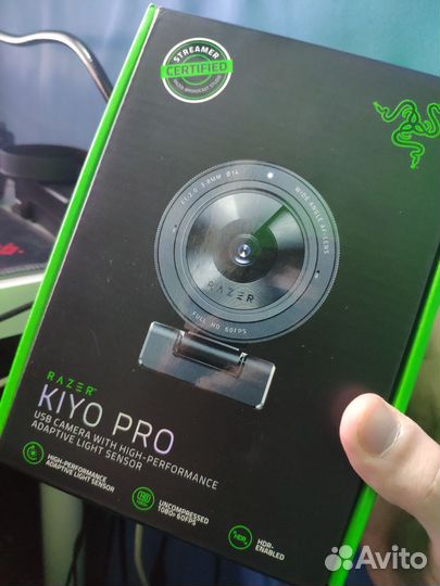 Веб-камера Razer Kiyo Pro 1080p 60 fps