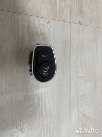 Кнопка запуска двигателя BMW F30