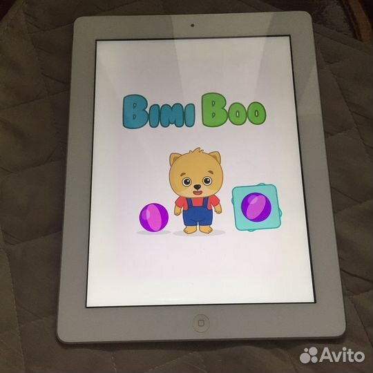 iPad 3 16гб wifi для детей с ютуб и играми