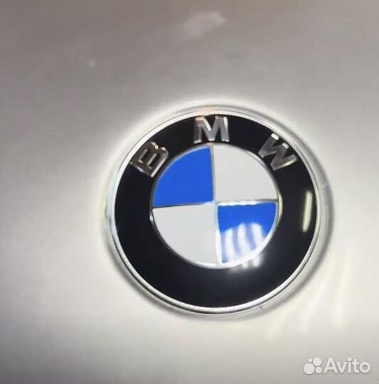 Шильдик BMW