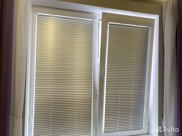 Горизонтальные жалюзи изотра-хит