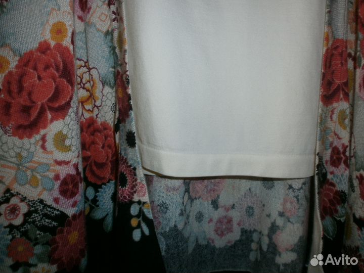 Трикотажная двойка с цветочным рисунком