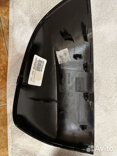 Накладки на зеркала BMW X7 (G07), оригинал