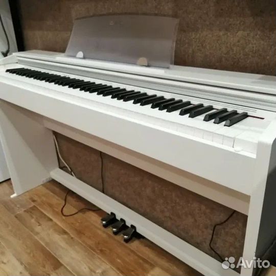 Casio Privia PX-770WE