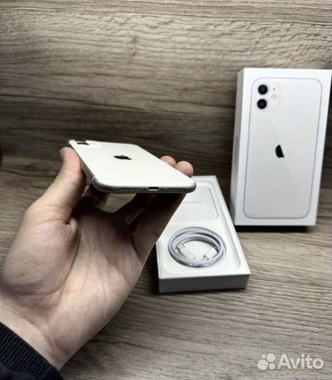 iPhone 11, 256 ГБ