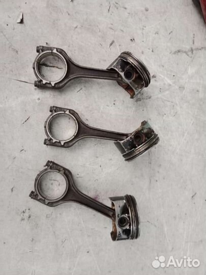 Поршень с шатуном Polo Rapid Octavia A7 1.6