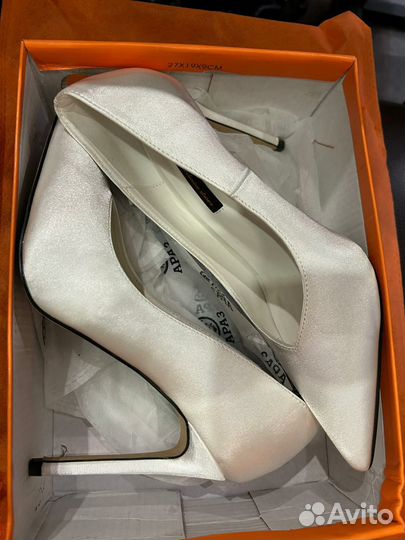 Туфли женские 37