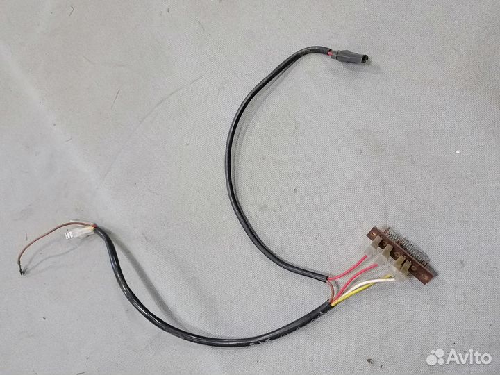 Резистор отопителя Volvo 343 1984-1991