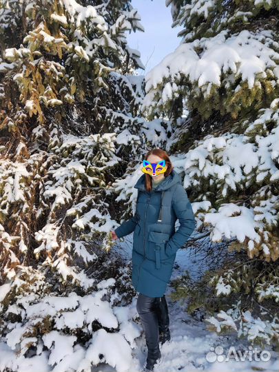 Пуховик женский бу 42 44