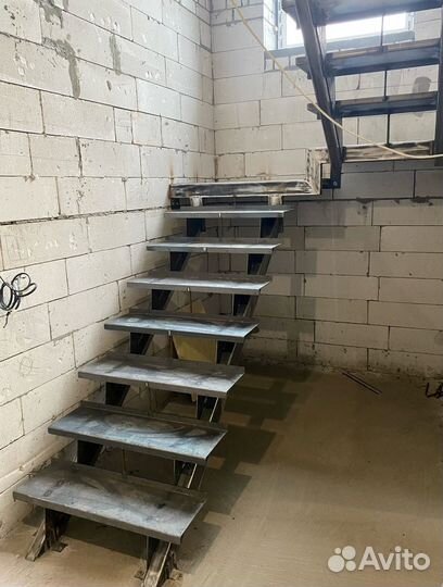 Лестница для дома и дачи