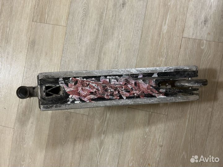 Дека для трюкового самоката