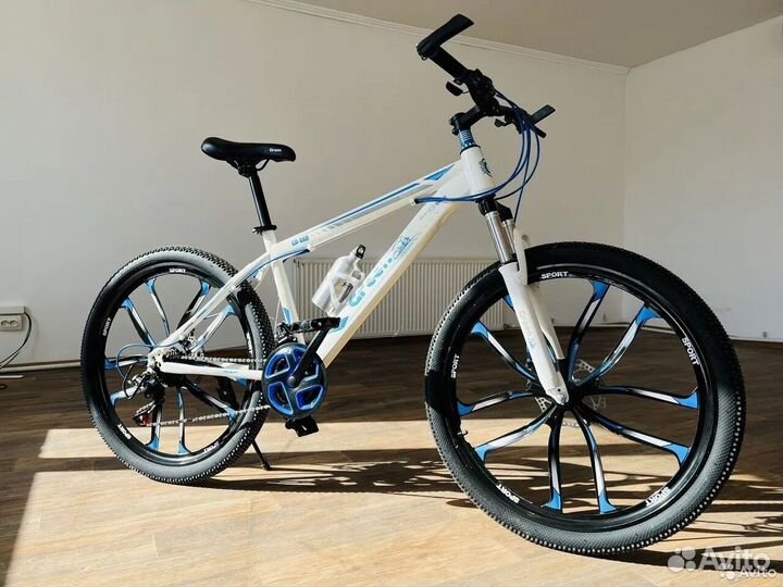 Велосипед литые 26 дюймов