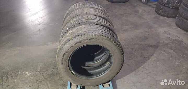Goodyear EfficientGrip SUV 255/60 R17 106V