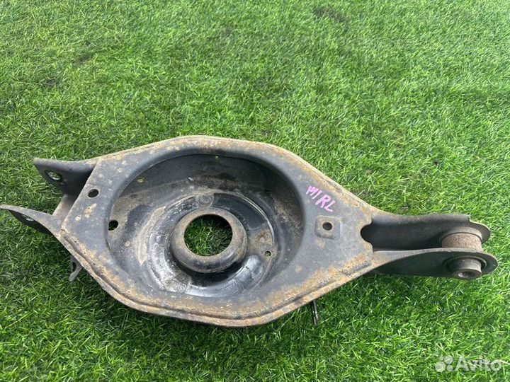 Рычаг подвески задний левый Nissan Armada TA60