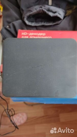 Wifi роутер и приставка для телевизора