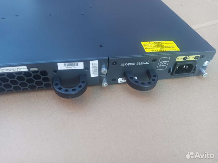 Cisco Catalyst WS-C3560E-24TD-S