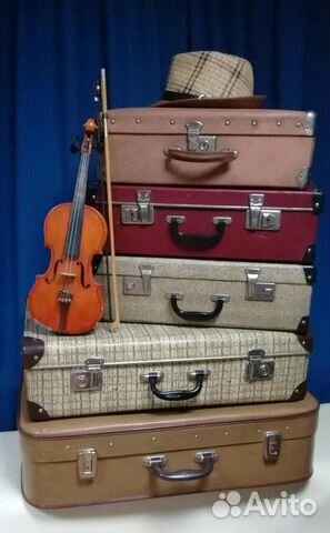 Чемоданчик винтажный для столового серебра :)