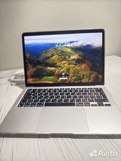 Apple macbook air 13 2020 m1