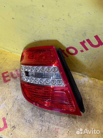 Фонарь задний левый Mercedes-Benz C-Class W204
