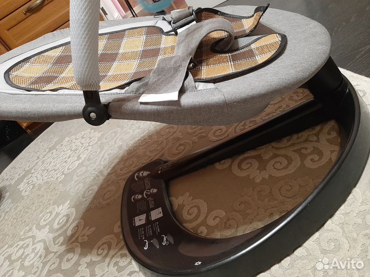 Шезлонг для новорожденных бу