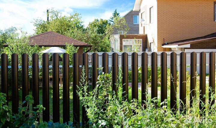 Забор из евроштакетника ,калитки качественно