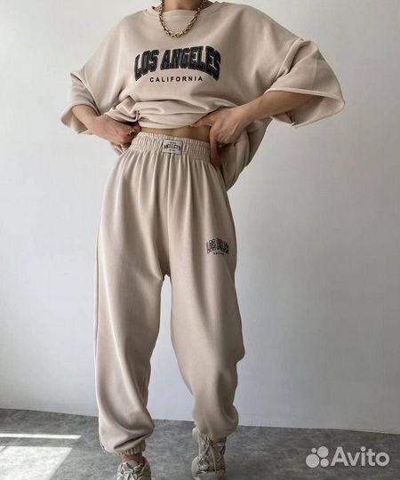 Женский спортивный костюм оверсайз с принтом LA