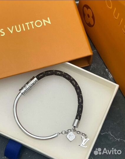 Louis vuitton браслет Натуральная кожа