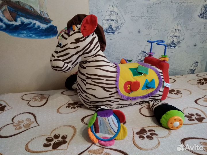 Игрушка мягкая большая лошадь