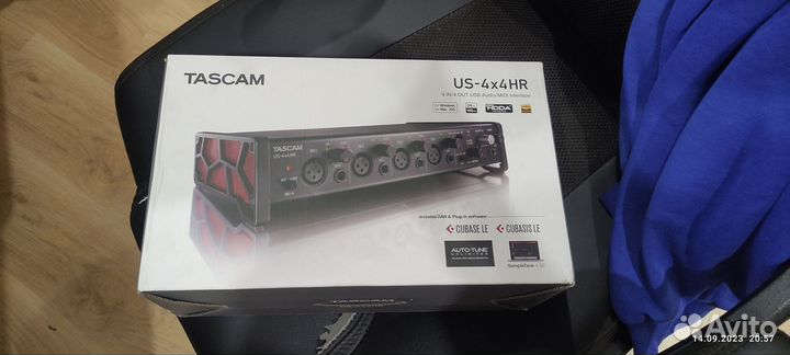 Tascam US-4x4 HR
