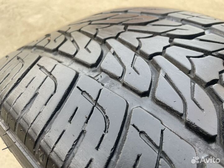 Roadstone Roadian HP SUV 285/45 R22
