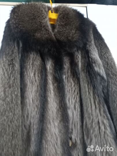 Шуба из енота