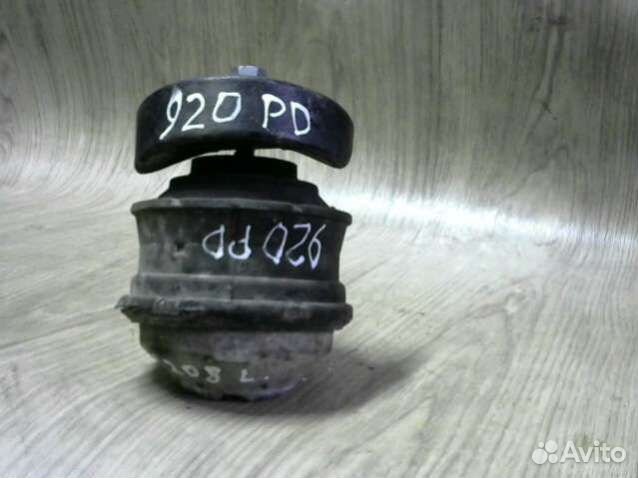 Подушка двигателя Mercedes-Benz C W203