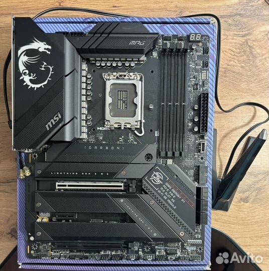 Материнские платы MSI z790