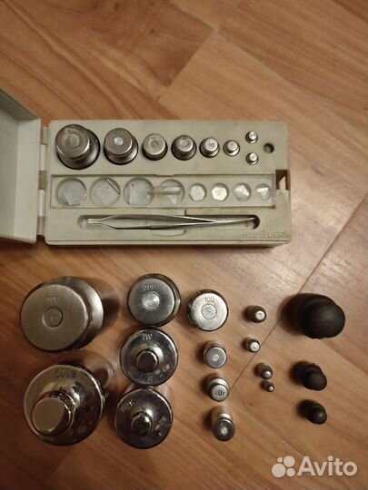 Набор граммовых гирь