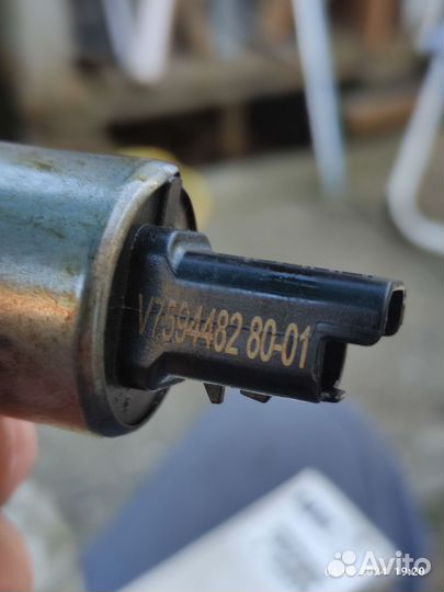 Клапан электромагнитный Peugeot 207 2010