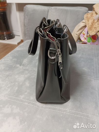 Сумки кожаные женские