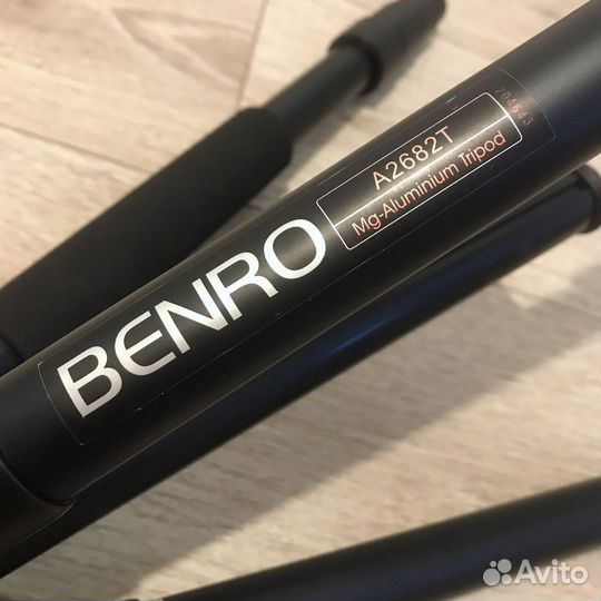 Штатив benro