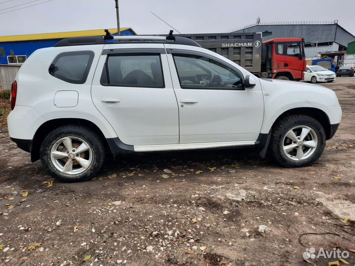 Багажник на релинги на рено дастер