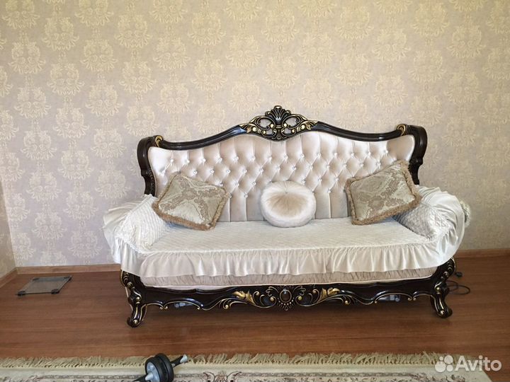 Диван и 2 кресла