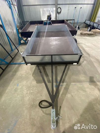 Прицеп легковой одноосный 2.5х1.5 бортовой