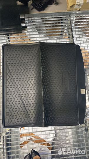 Ковер в багажник Opel Astra