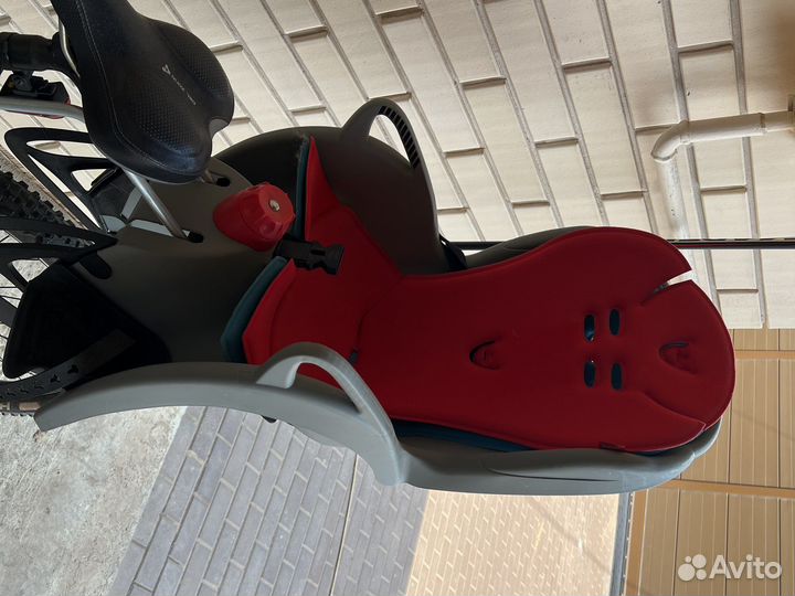 Детское велокресло hamax sleepy