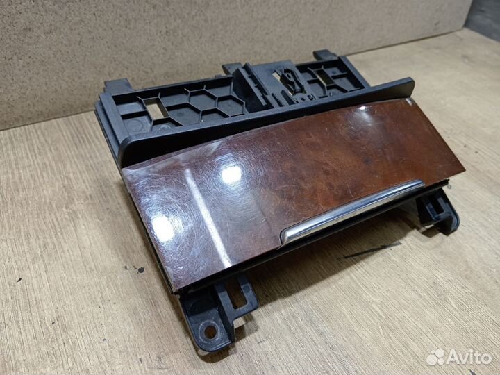 Пепельница audi q7 4l