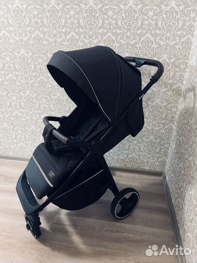 Прогулочная коляска capella bravo
