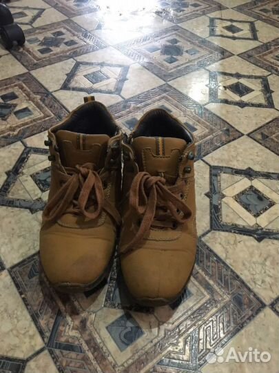 Кожаные ботинки