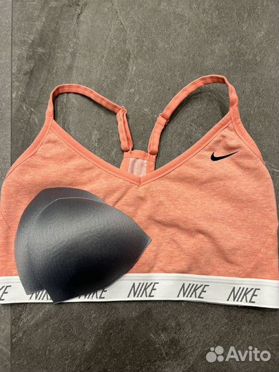 Топы Nike. Размер L