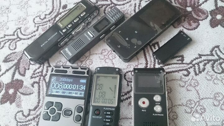 Диктофон новый hi-fi, 8-16 Гб