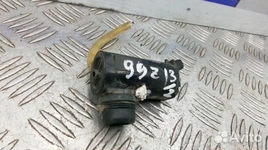 Моторчик омывателя фар toyota RAV 4 ZCA2 (99Z13NN0