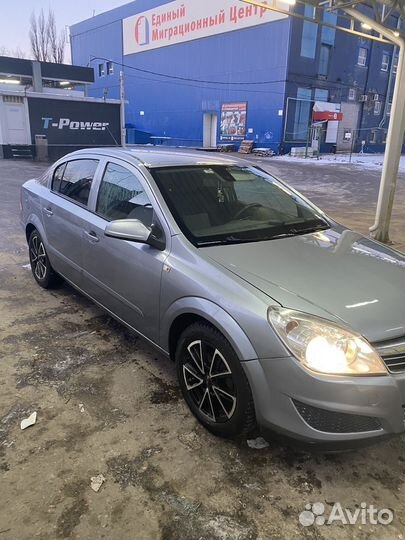 Opel Astra 1.6 AMT, 2009, 200 000 км