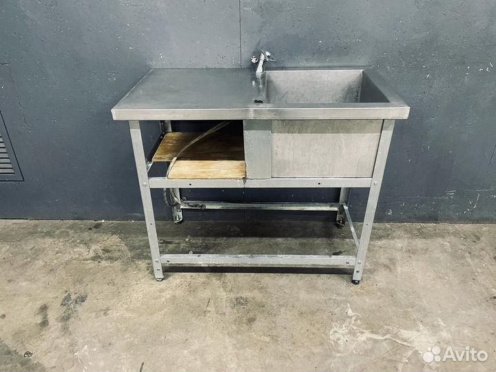 Ванна моечная с раб. поверхностью 100х53 см